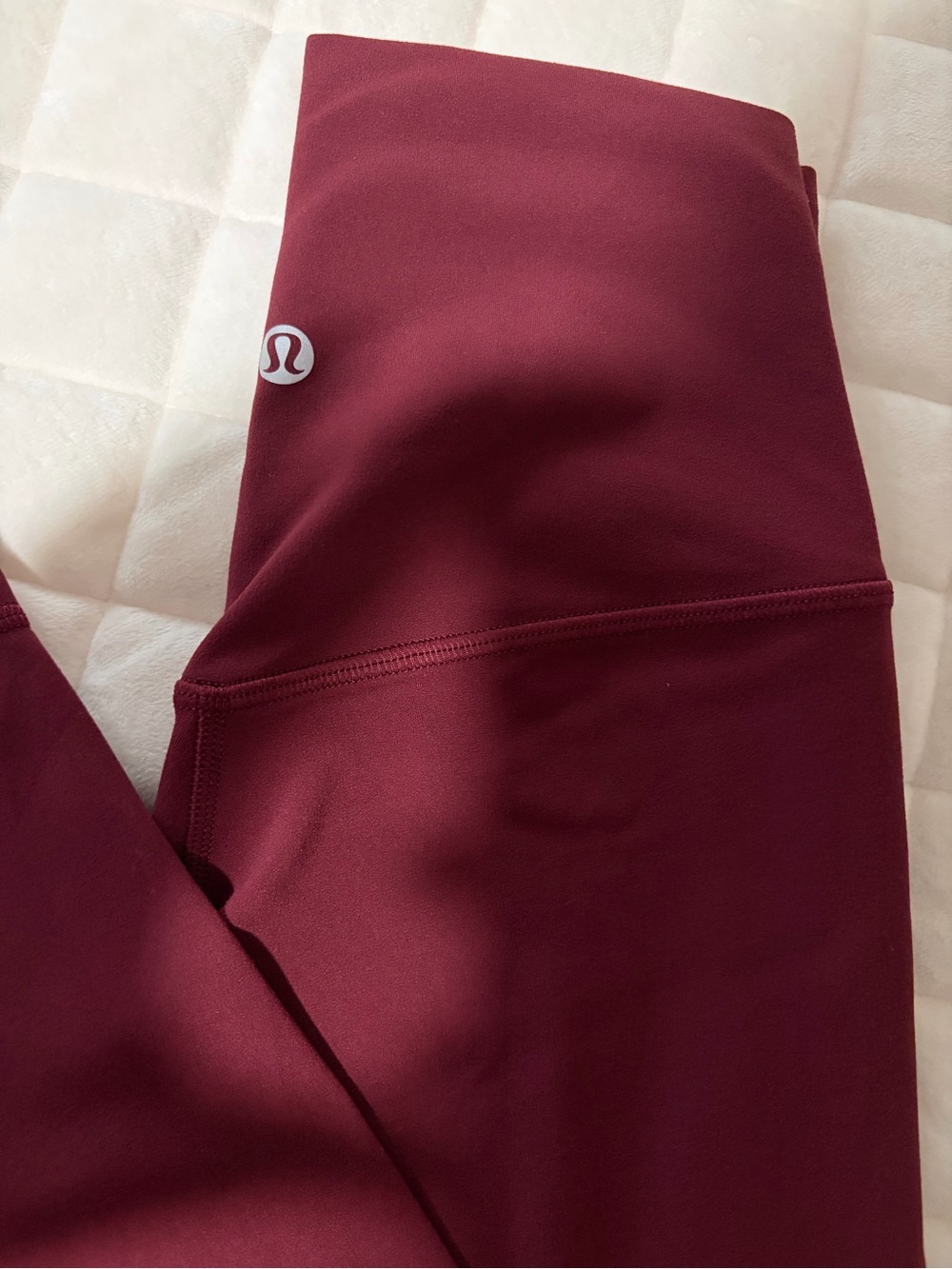 Lululemon align no line high rise 28” pant burgundy bay size 2